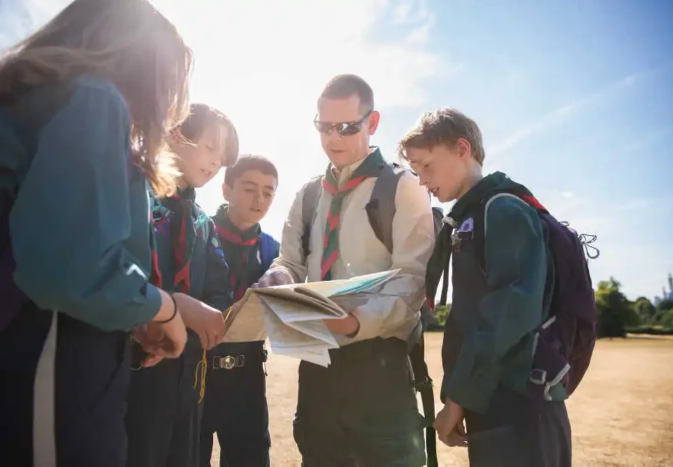 Jak przekonać dziecko do pojechania na kolonie?